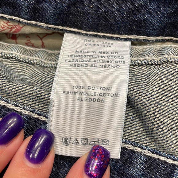 True Religion distressed straight leg jeans 38x34 - Picture 10 of 11